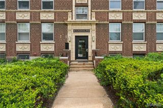 5510 Waterman Boulevard 201, St Louis, MO 63112