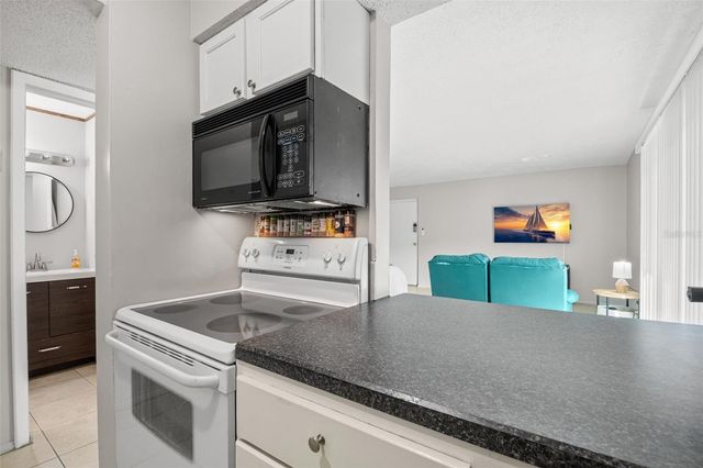 4215 E BAY DRIVE 1801D, Clearwater, FL 33764