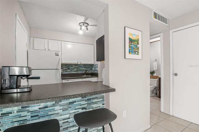 4215 E BAY DRIVE 1801D, Clearwater, FL 33764