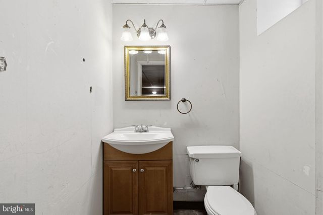 8502 FRONTENAC ST, Philadelphia, PA 19152