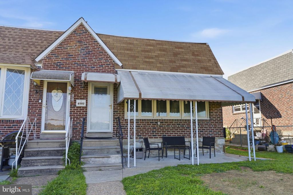 8502 FRONTENAC ST, Philadelphia, PA 19152