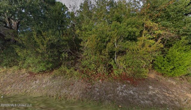 207 Chartres Street, Bay Saint Louis, MS 39520