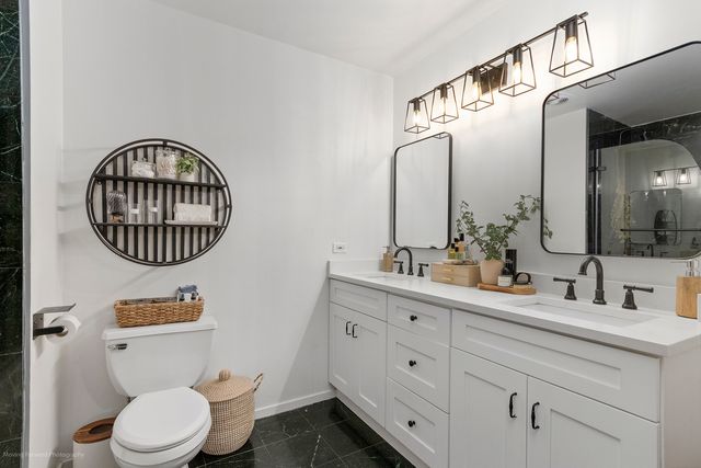 550 N Kingsbury Street 316, Chicago, IL 60654