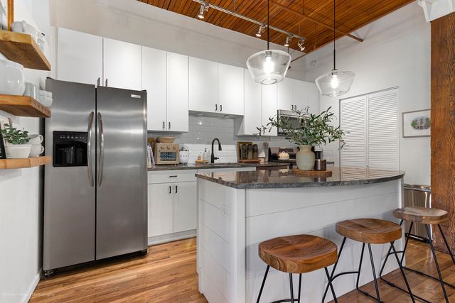 550 N Kingsbury Street 316, Chicago, IL 60654