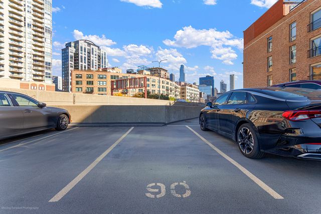 550 N Kingsbury Street 316, Chicago, IL 60654