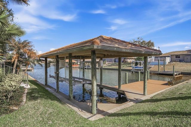 17 FLEMING COURT, Palm Coast, FL 32137