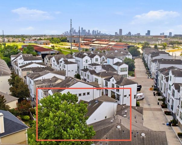 3530 Napavine Lane, Houston, TX 77008