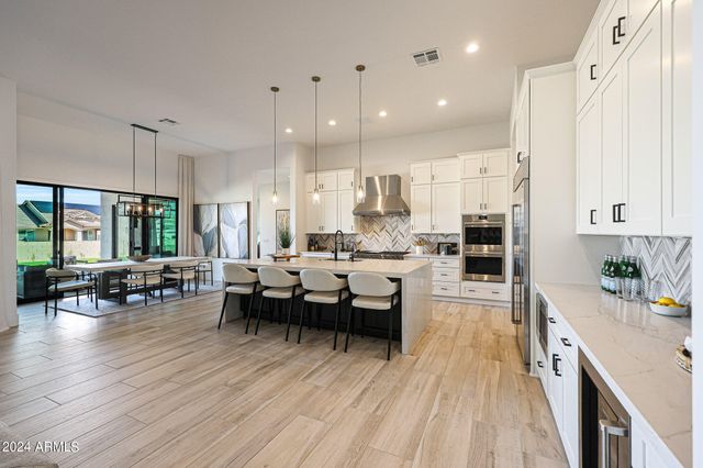 1420 E COYOTE WASH Drive, Phoenix, AZ 85085