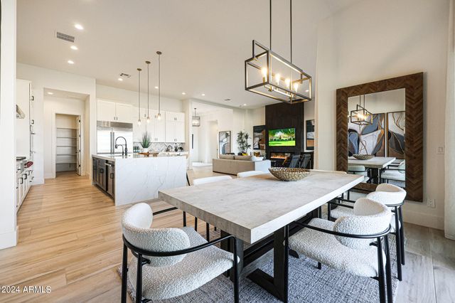 1420 E COYOTE WASH Drive, Phoenix, AZ 85085