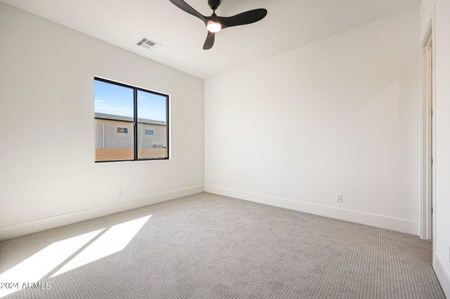 1420 E COYOTE WASH Drive, Phoenix, AZ 85085