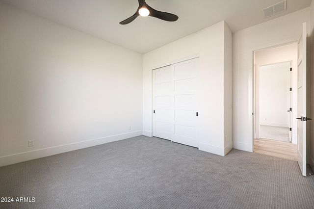 1420 E COYOTE WASH Drive, Phoenix, AZ 85085