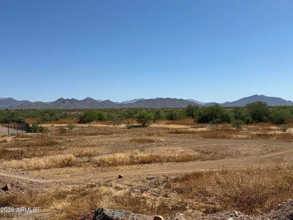 1420 E COYOTE WASH Drive, Phoenix, AZ 85085 — photo 4