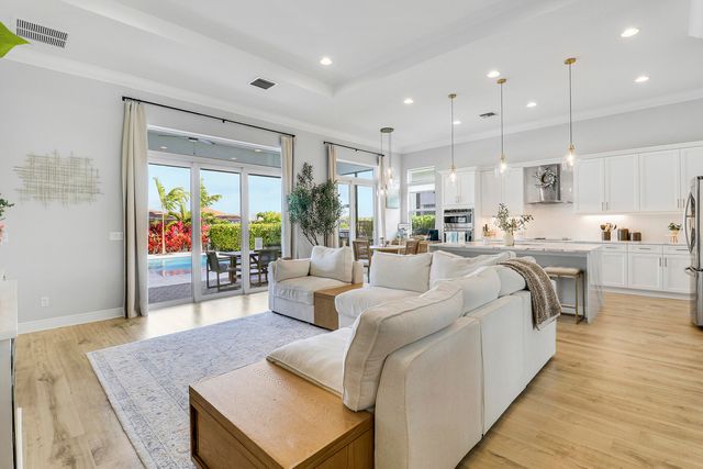 8888 SW Montova Way, Port St. Lucie, Port St Lucie, FL 34987