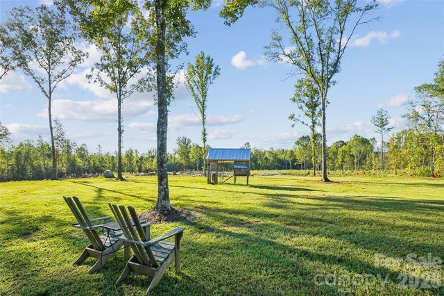 1904 Canal Road, Catawba, SC 29704