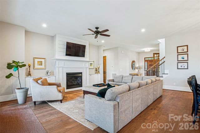 1904 Canal Road, Catawba, SC 29704