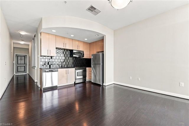 201 Elm Street 802, Greensboro, NC 27401