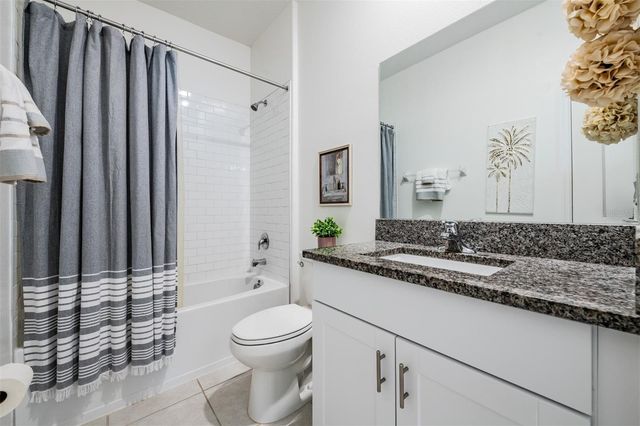 6787 RIPPLE POND LOOP, Zephyrhills, FL 33541