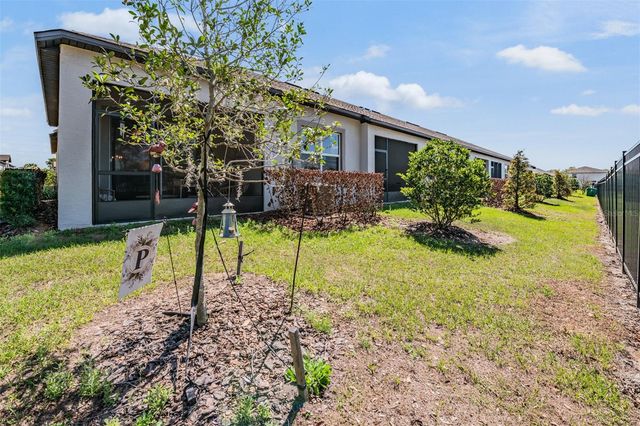 6787 RIPPLE POND LOOP, Zephyrhills, FL 33541