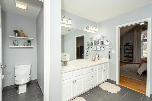 4133 Teal Drive, Lawrence, KS 66047