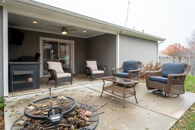 4133 Teal Drive, Lawrence, KS 66047