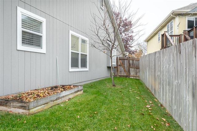 4133 Teal Drive, Lawrence, KS 66047