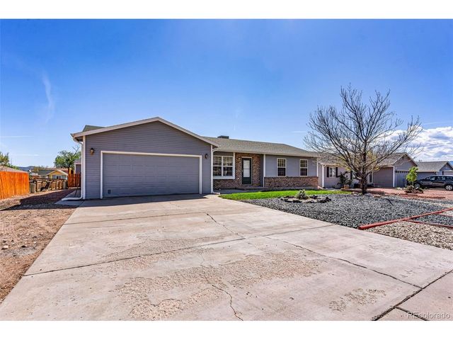 2308 N 7th St, Canon City, CO 81212