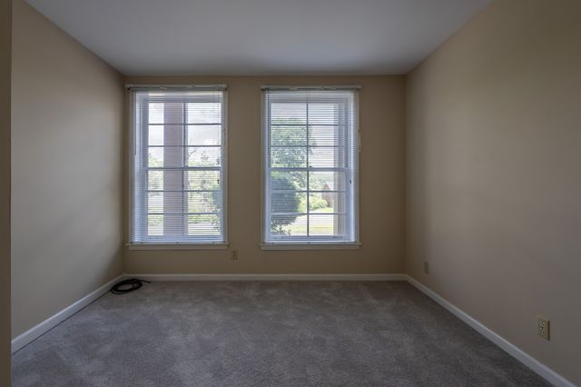 6805 Cloudland Dr, Nashville, TN 37205