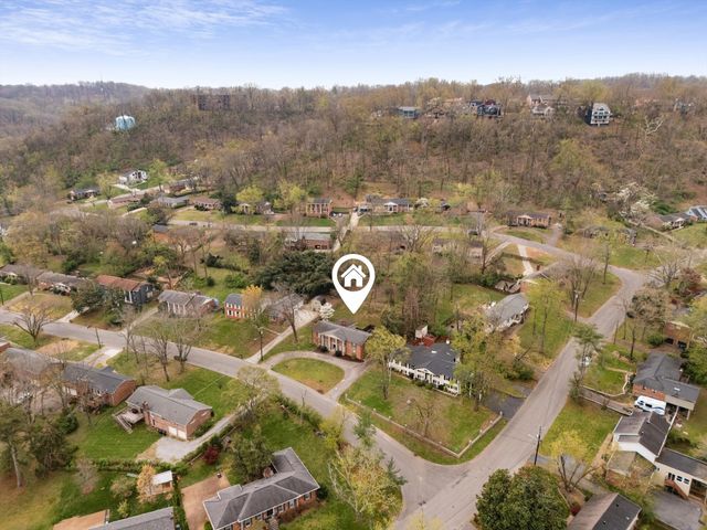 6805 Cloudland Dr, Nashville, TN 37205