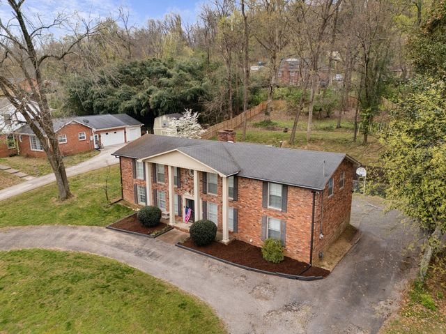 6805 Cloudland Dr, Nashville, TN 37205
