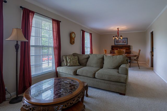 6805 Cloudland Dr, Nashville, TN 37205