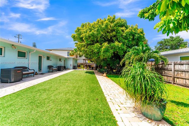 4008 NW 5th Ave, Oakland Park, FL 33309