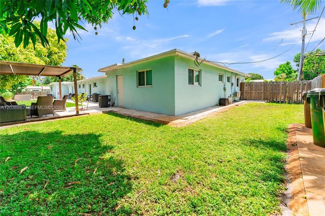 4008 NW 5th Ave, Oakland Park, FL 33309