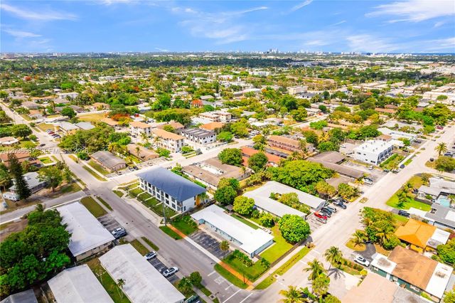 4008 NW 5th Ave, Oakland Park, FL 33309