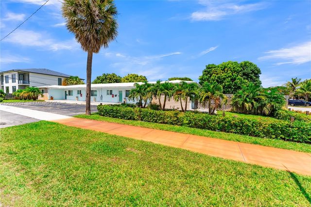 4008 NW 5th Ave, Oakland Park, FL 33309