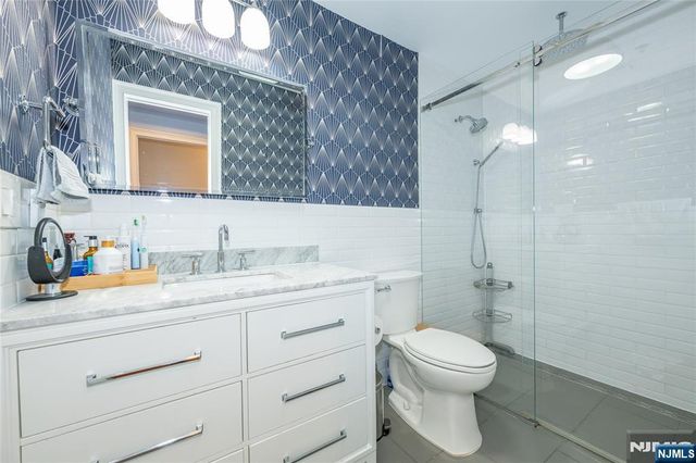215 Monroe Street 1, Hoboken, NJ 07030