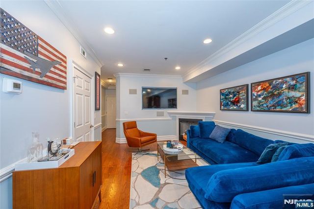 215 Monroe Street 1, Hoboken, NJ 07030