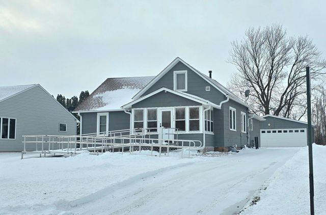 545 1st Avenue SW, Harmony, MN 55939