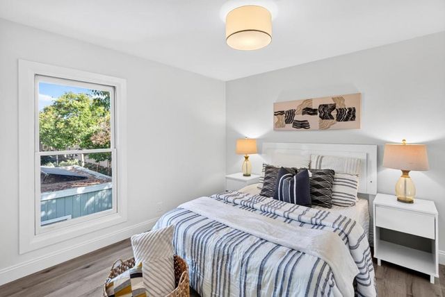 131 Ortega Avenue, Mountain View, CA 94040