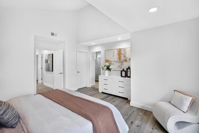 131 Ortega Avenue, Mountain View, CA 94040