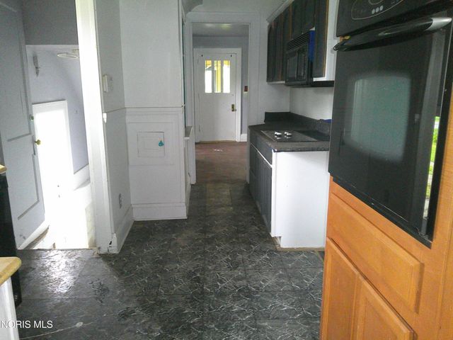 1401 Parkside Boulevard, Toledo, OH 43607