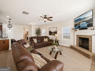 2002 Bridgewater Pass, Hampton, GA 30228