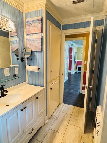 1007 N Johnson Street, Mineola, TX 75773