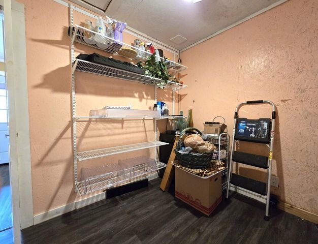 1007 N Johnson Street, Mineola, TX 75773