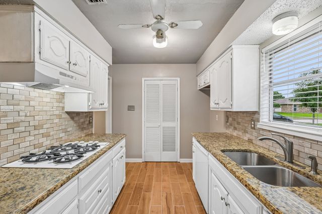 4102 Osage Drive, Rowlett, TX 75088
