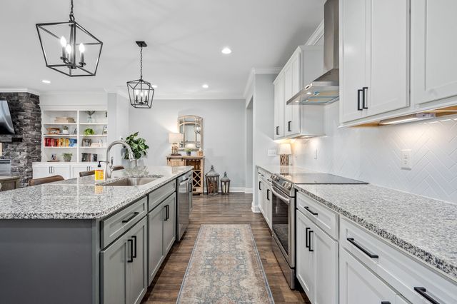 3437 Magruder Dr, Murfreesboro, TN 37129