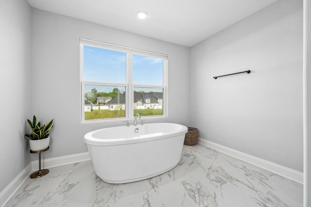 3437 Magruder Dr, Murfreesboro, TN 37129
