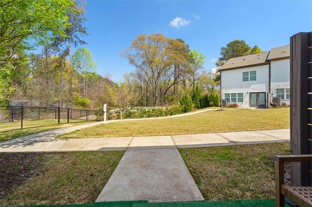 2874 Barnett Court NW, Atlanta, GA 30318