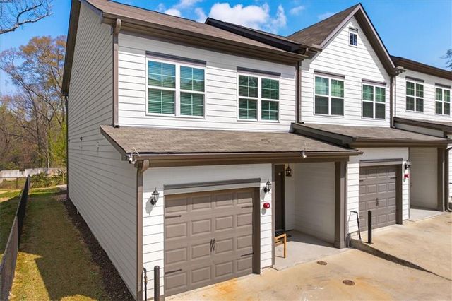 2874 Barnett Court NW, Atlanta, GA 30318