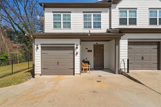 2874 Barnett Court NW, Atlanta, GA 30318
