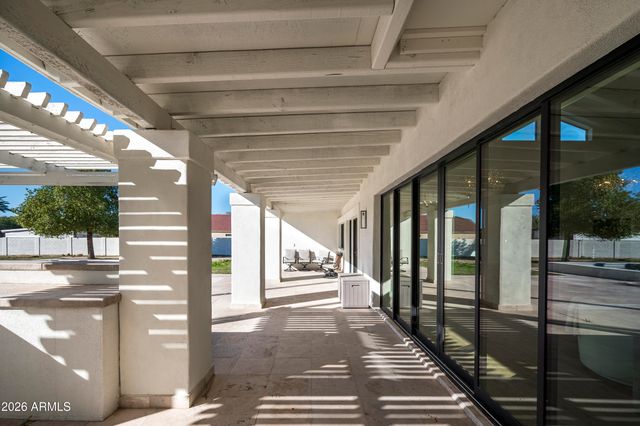 10111 E CHOLLA Street, Scottsdale, AZ 85260